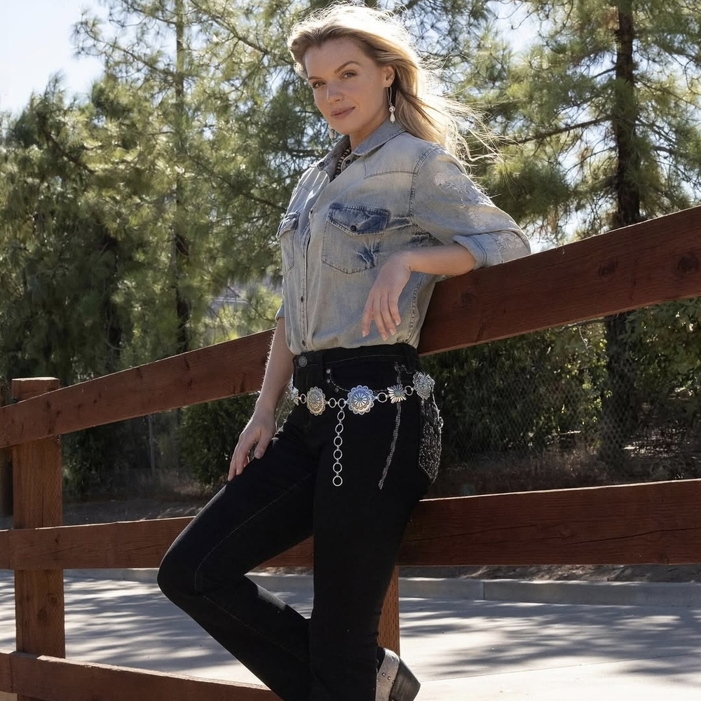 1073 (B15) Women's Black Boot Cut Jeans Sexy Couture Brand (B15)
